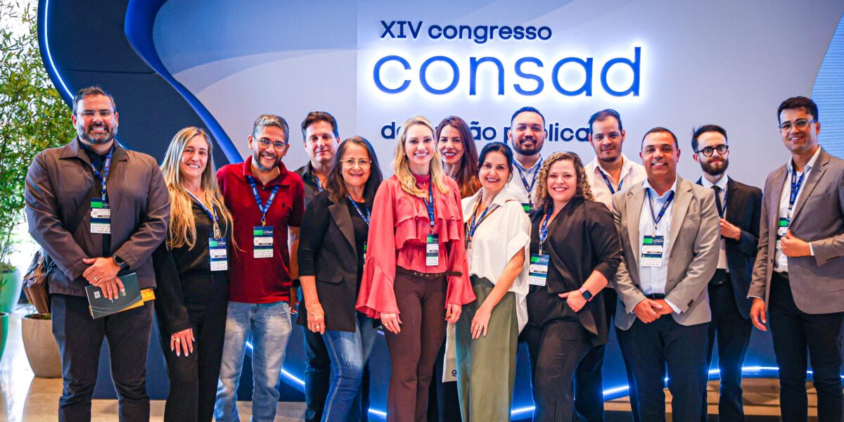 Economia participa de congresso do Consad em Brasília