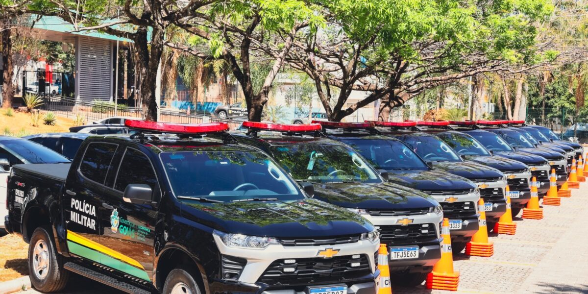 Economia entrega novas viaturas à DOT e ao BPMFaz