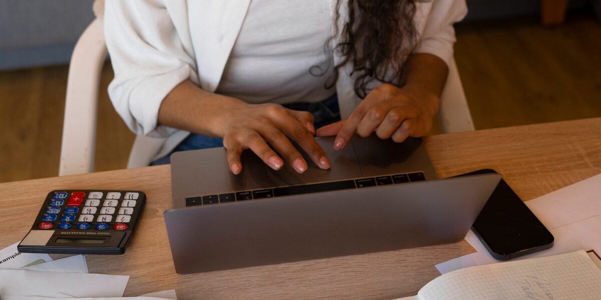 Contribuinte deve acessar DTE para evitar multas e regularizar pendências