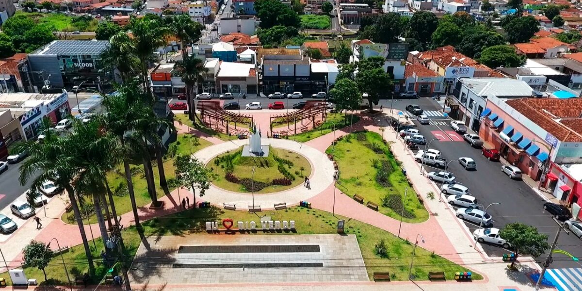 Economia firma acordo de cooperação com Rio Verde
