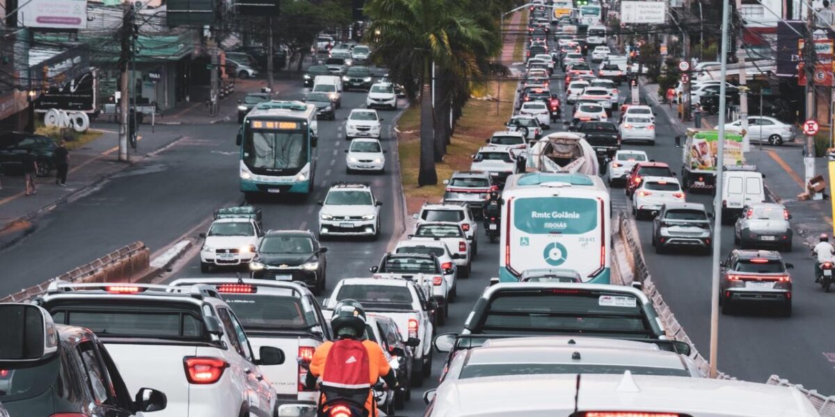 Governo de Goiás mantém calendário do IPVA 2026 e concede 8% para pagamento à vista