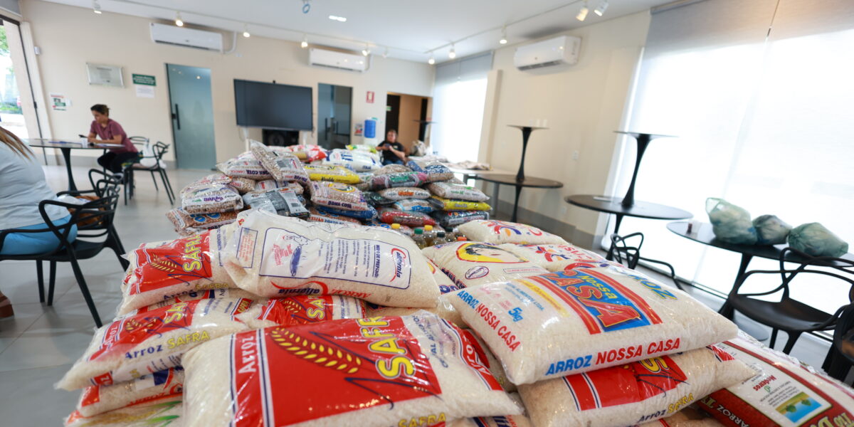 Jogos Internos da Economia arrecadam quase 700 quilos de alimentos