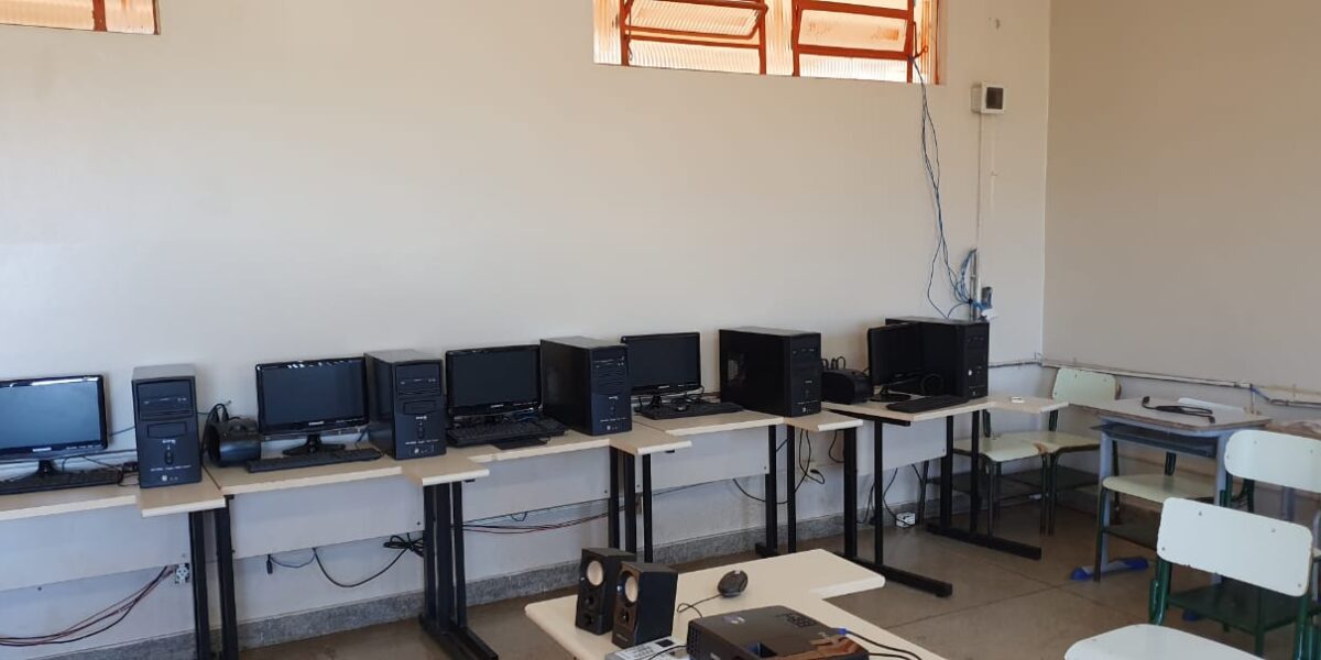 Escolas de Montividiu recebem ações da Seduc em parceria com Gabinete de Políticas Sociais