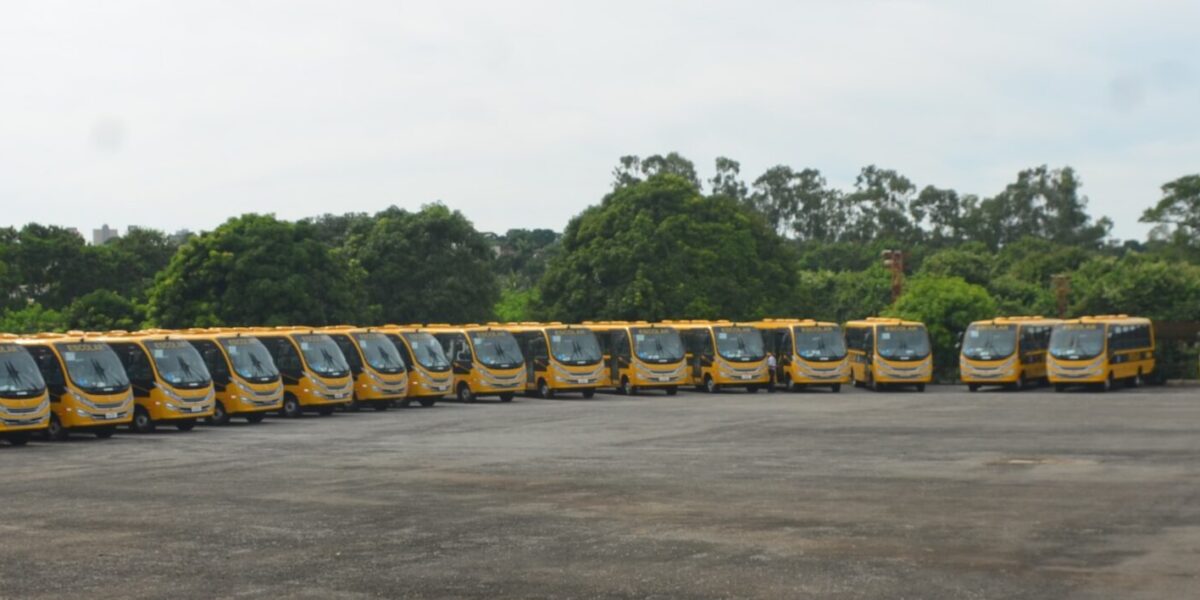 Entrega de ônibus do Transporte Escolar contará com a presença do presidente da República, Jair Bolsonaro