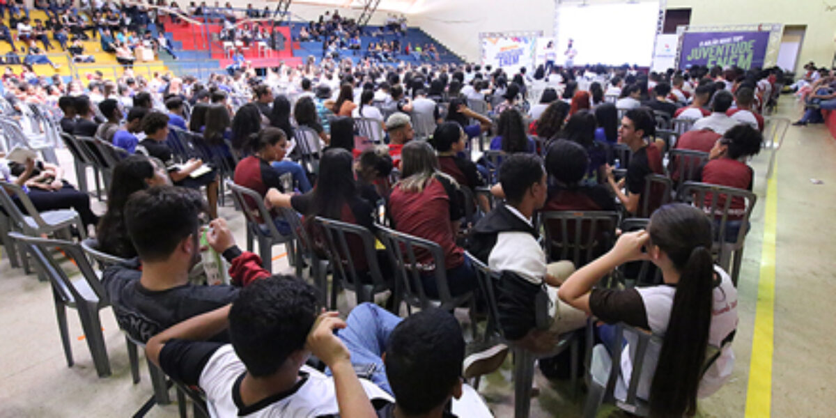 Aulão preparatório para o Enem reúne cerca de 1,8 mil alunos