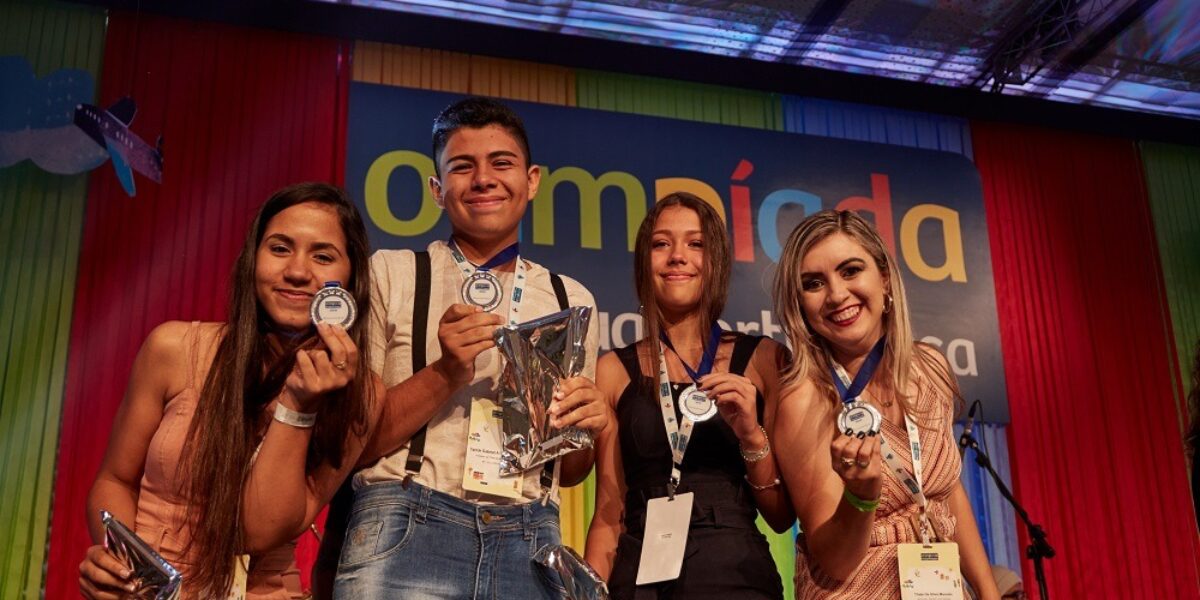 Seis estudantes da rede estadual representam Goiás na final da Olimpíada de Língua Portuguesa