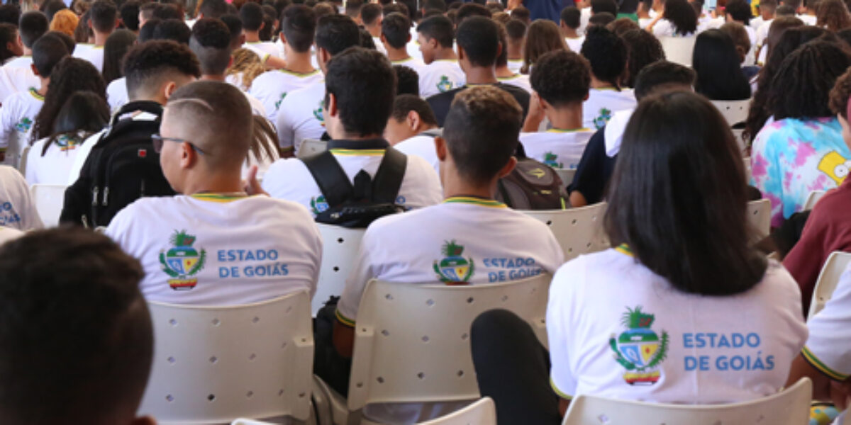Governo de Goiás vai distribuir kits de alimentação para 530 mil estudantes