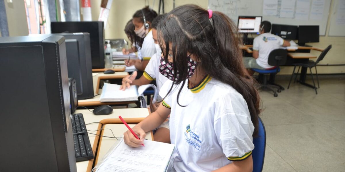 Governo de Goiás registra queda de quase 50% na taxa de evasão escolar