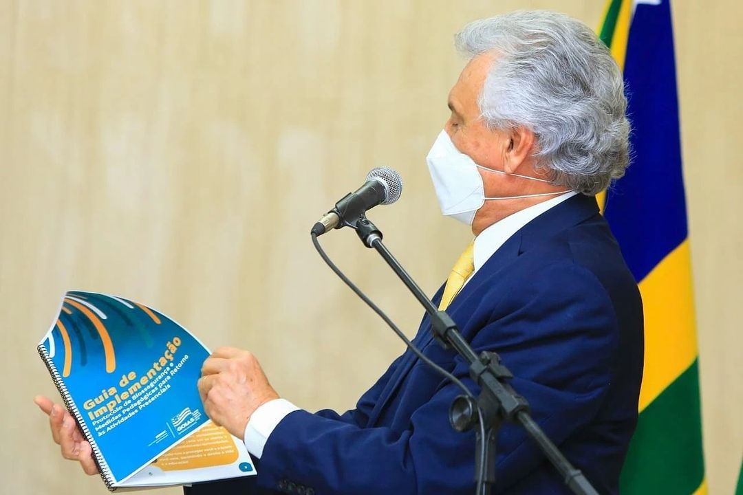 Governo de Goiás lança guia de implementação para retorno às aulas presenciais