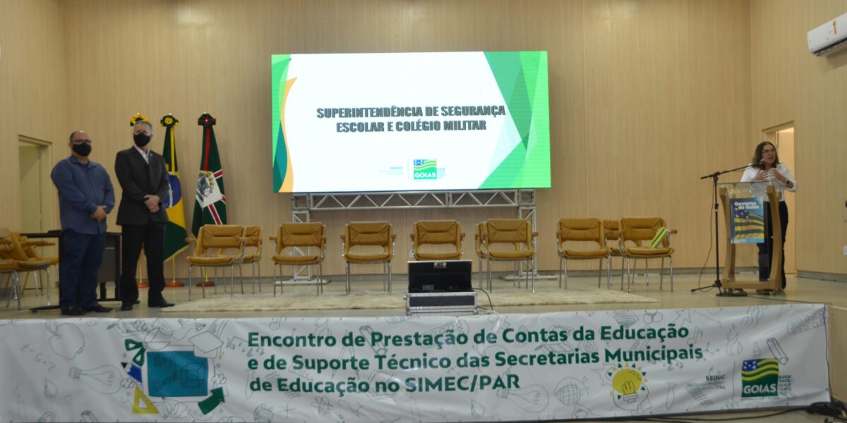 Prefeitos da região norte de Goiás participam de Encontro de Prestação de Contas da Educação
