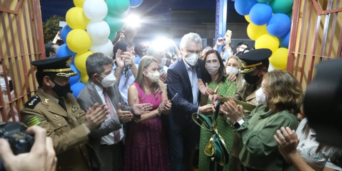 Governador Caiado realiza antigo sonho da população ao inaugurar escola padrão Século XXI em Rio Verde