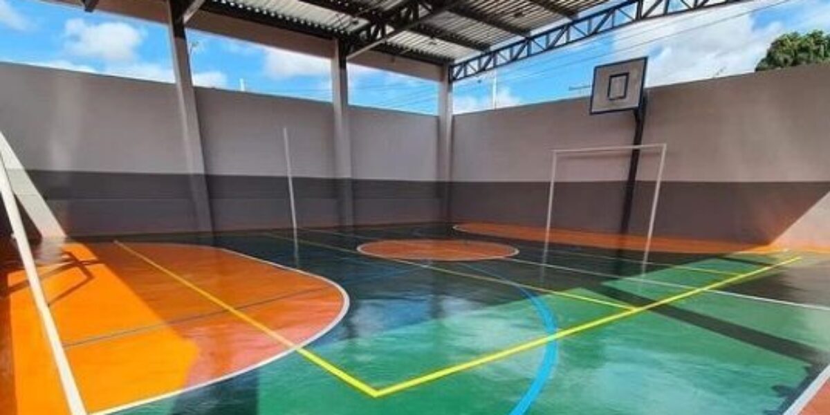 Em Aparecida de Goiânia, Governo de Goiás finaliza obras de três quadras esportivas em escolas estaduais