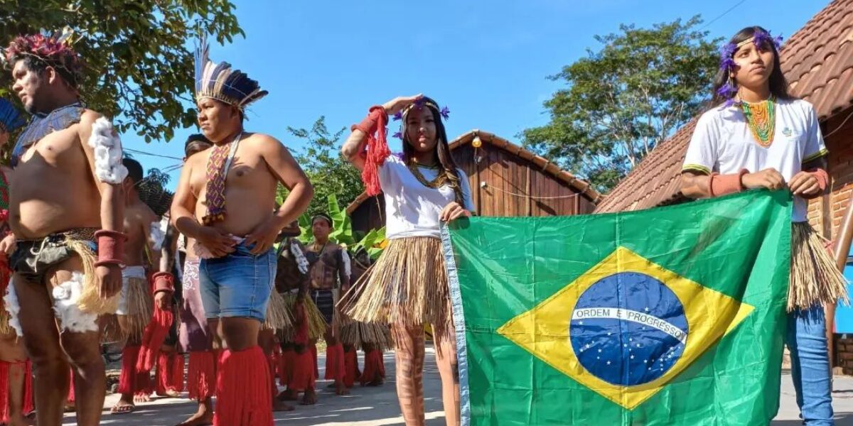 Escolas estaduais abordam interculturalidade na semana dos povos indígenas