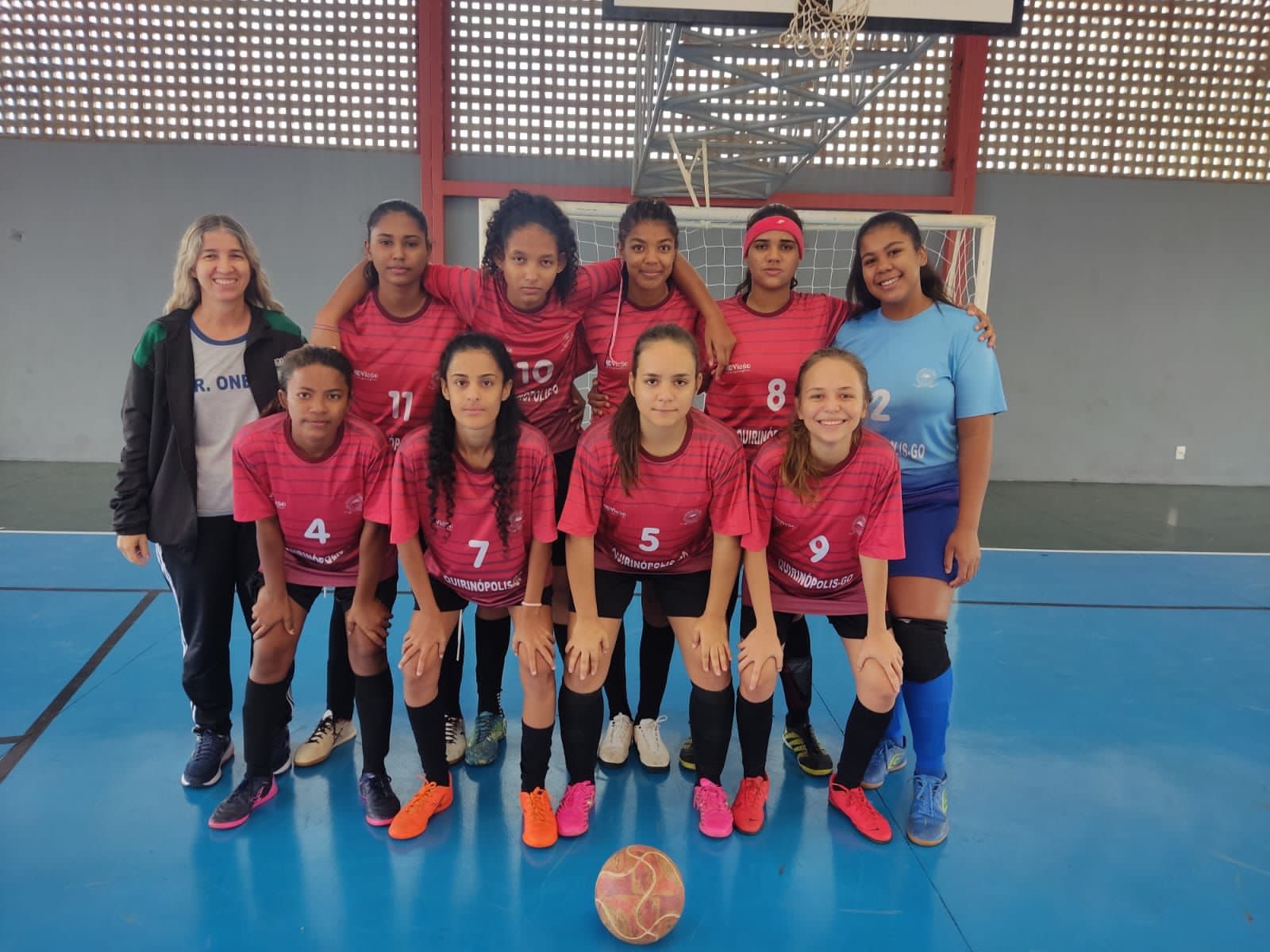 Time feminino de estudantes participa dos Jogos Estudantis de Goiás 2022