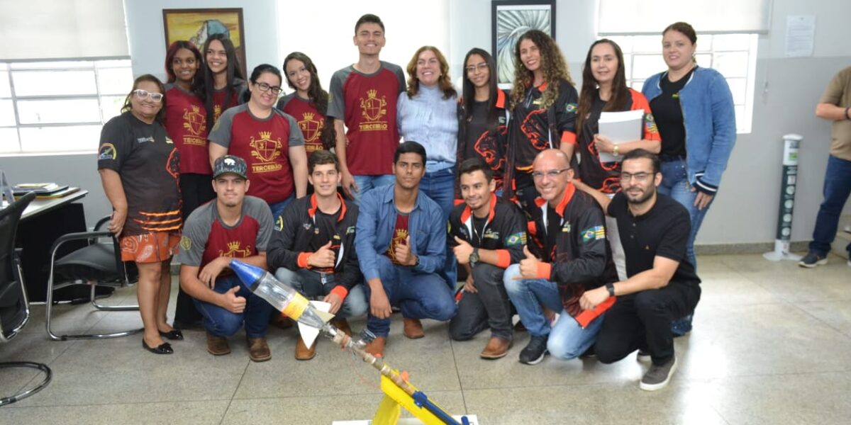 Estudantes do GoiásTec disputam a 16ª Mostra Brasileira de Foguetes no Rio de Janeiro