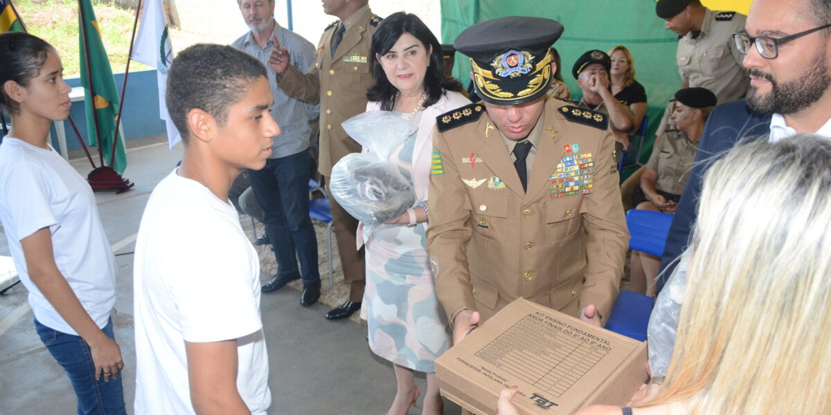 Governo de Goiás inaugura mais um colégio estadual da Polícia Militar