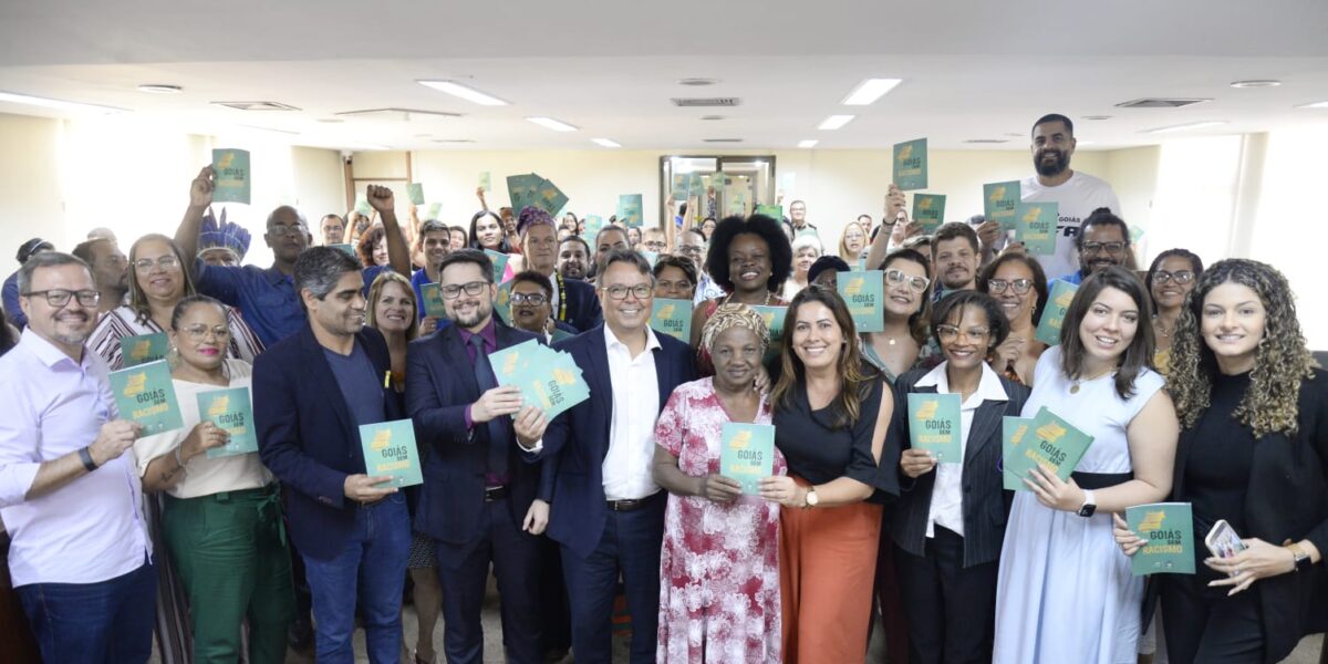 Governo inicia distribuição da cartilha Goiás Sem Racismo a escolas públicas