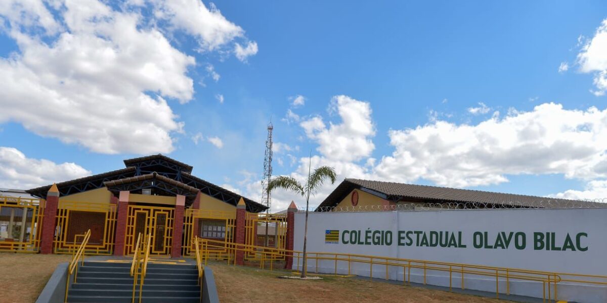“Minha alegria é pensar que em 10 anos essa juventude de Goiás será outra”, diz Caiado ao inaugurar escola em Águas Lindas