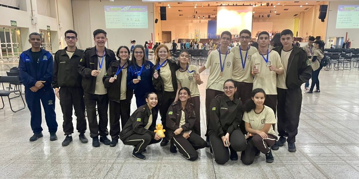 Olimpíada Brasileira de Robótica premia estudantes da rede pública estadual de Catalão