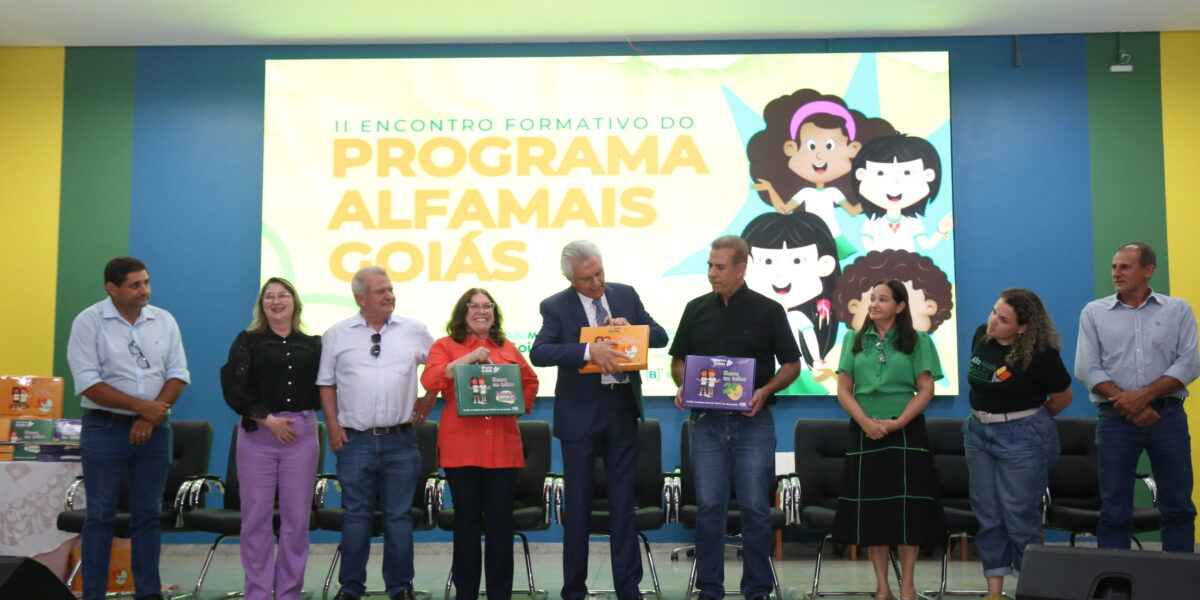 Governo de Goiás investe mais de R$ 5,8 milhões em kits de material escolar para distribuição às redes municipais do Estado