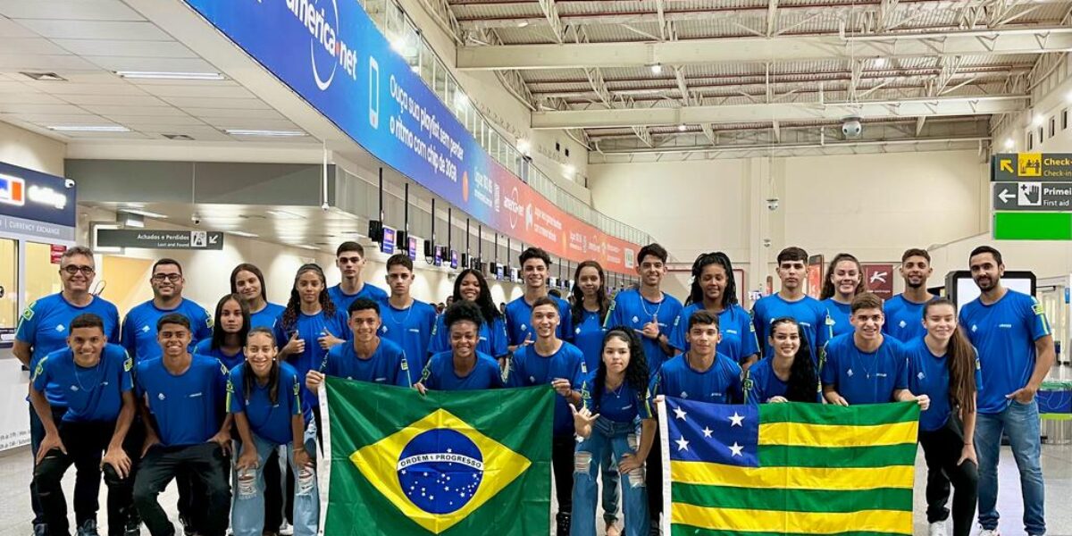 Representantes goianos em Campeonato Mundial Escolar de Futsal embarcam para a Sérvia