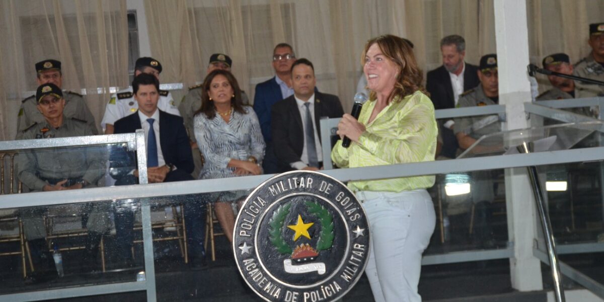 Governo de Goiás anuncia implantação de seis novos colégios militares e criação do Bolsa Uniforme