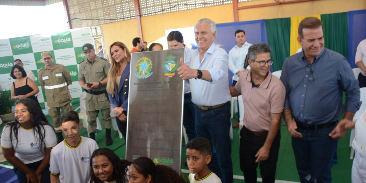 Governador Ronaldo Caiado inaugura terceiro colégio Padrão Século XXI em Goianira