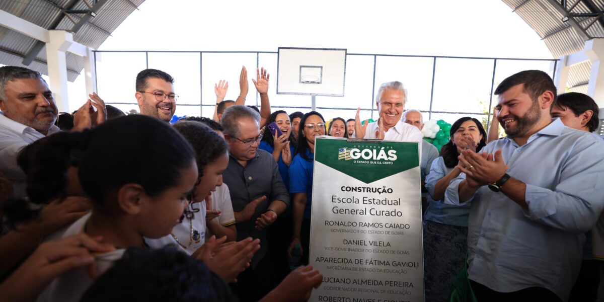 Com investimento de R$ 3,8 milhões, Caiado entrega escola, em Anápolis