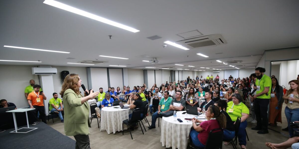 Gerência de Mediação Tecnológica promove formação para professores presenciais e supervisores do programa GoiásTec