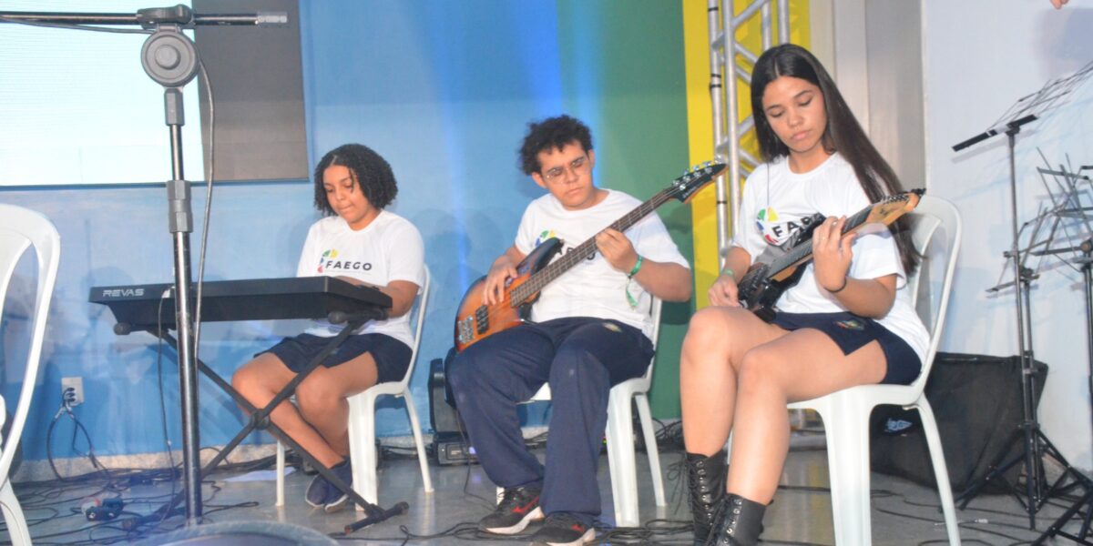 Apresentações de prática de conjunto, ensino de teclado e cordas marcam primeiro evento da fase estadual do Faego 2024