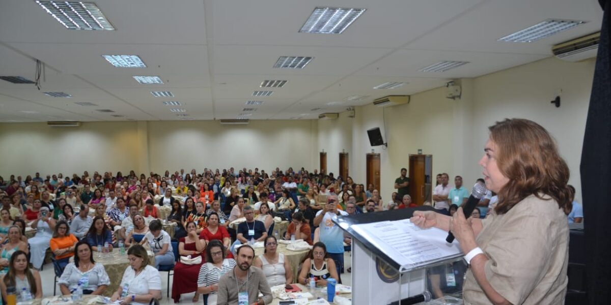 Educação integral realiza formação para professores de Língua Portuguesa e Matemática