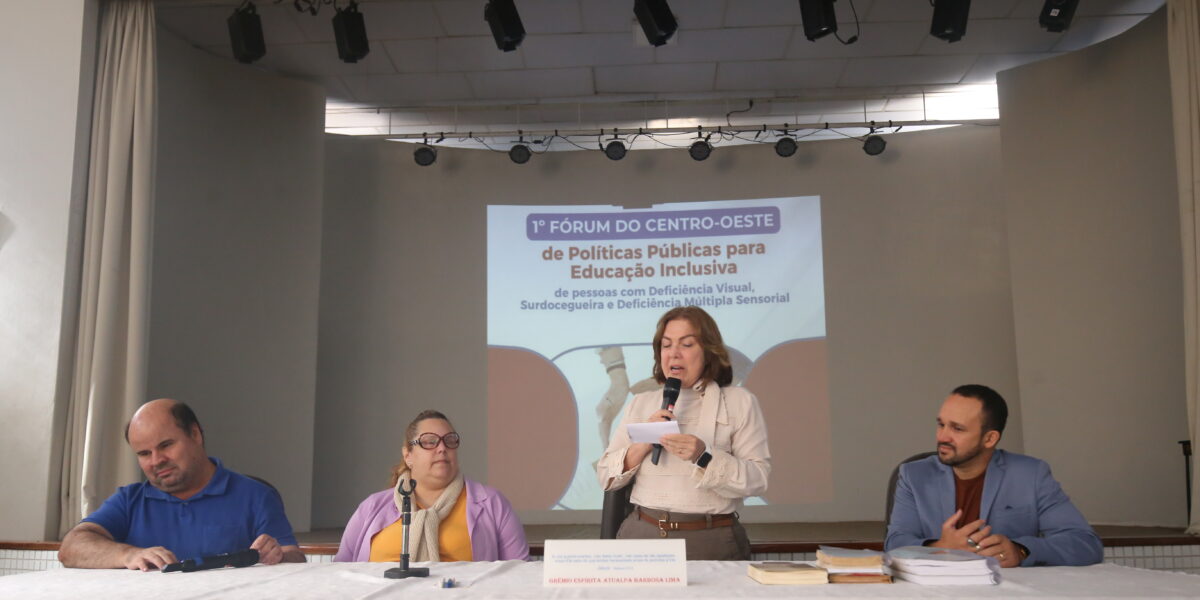 Secretária da Educação, Fátima Gavioli, participa de Fórum Nacional sobre políticas para pessoas com deficiência