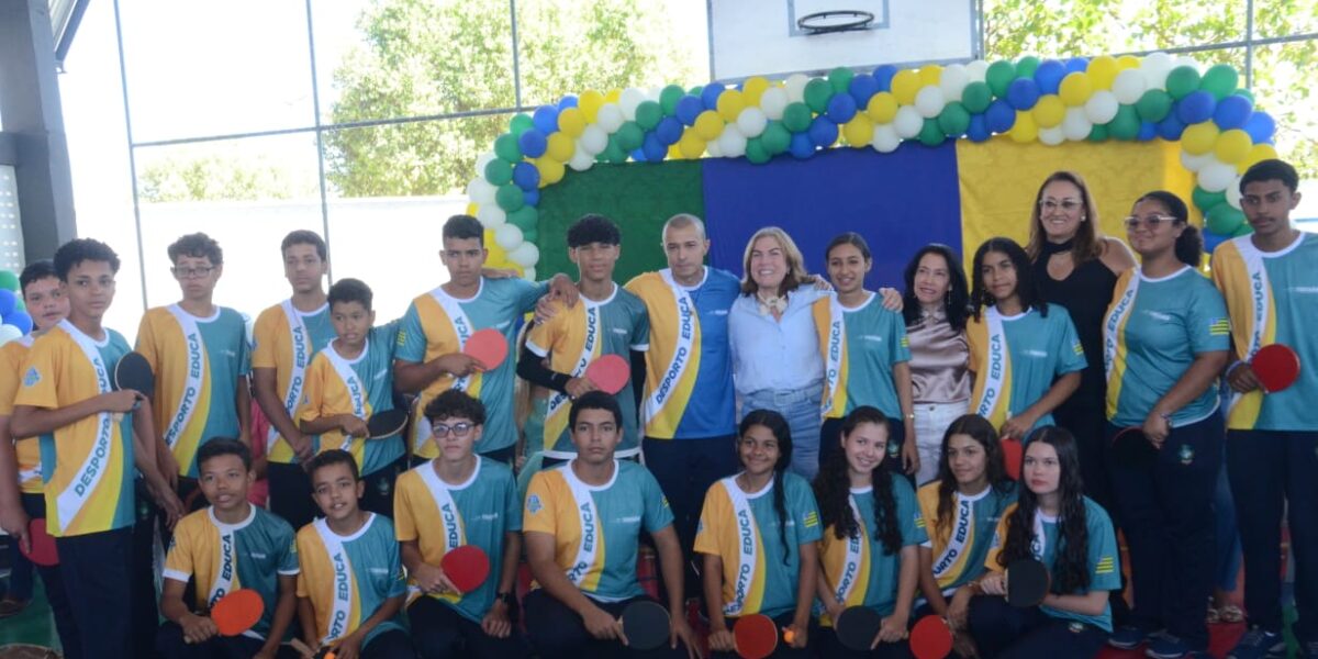 Governo de Goiás entrega escola revitalizada e ampliada com quadra coberta, em Aragarças