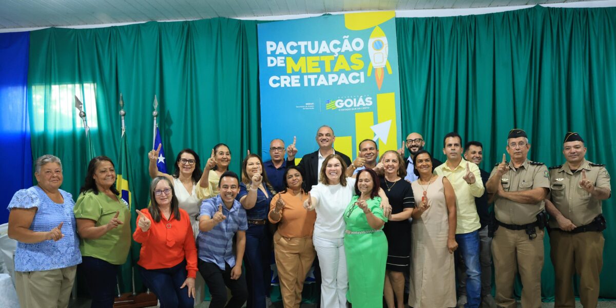 Seduc/GO promove encontro de pactuação de metas com gestores escolares da Regional de Itapaci