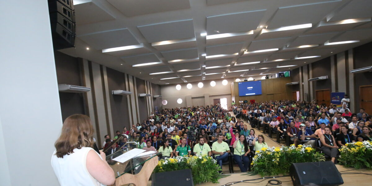 Professores de Educação Física da rede estadual de ensino passam por imersão formativa