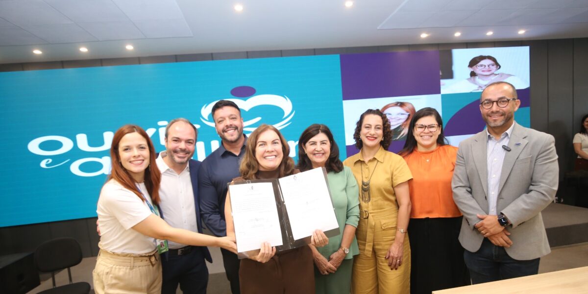 Programa Ouvir e Acolher passa a atender também professores e servidores da rede estadual