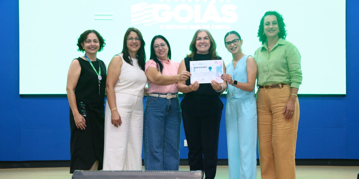 “Gestor escolar tem que gostar de trabalhar com gente”, destaca secretária Fátima Gavioli