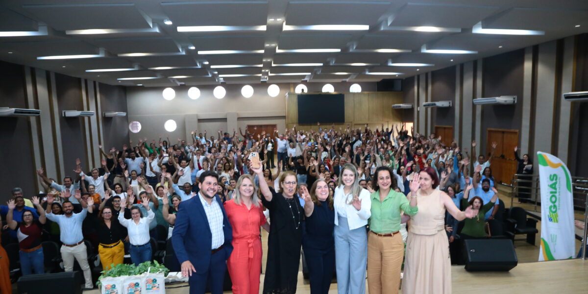 Programa AlfaMais finaliza distribuição de materiais pedagógicos em Goiás
