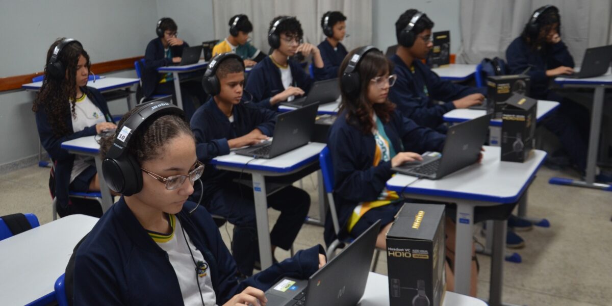 Universalização de equipamentos tecnológicos é destaque da educação de Goiás no Censo Escolar 2025
