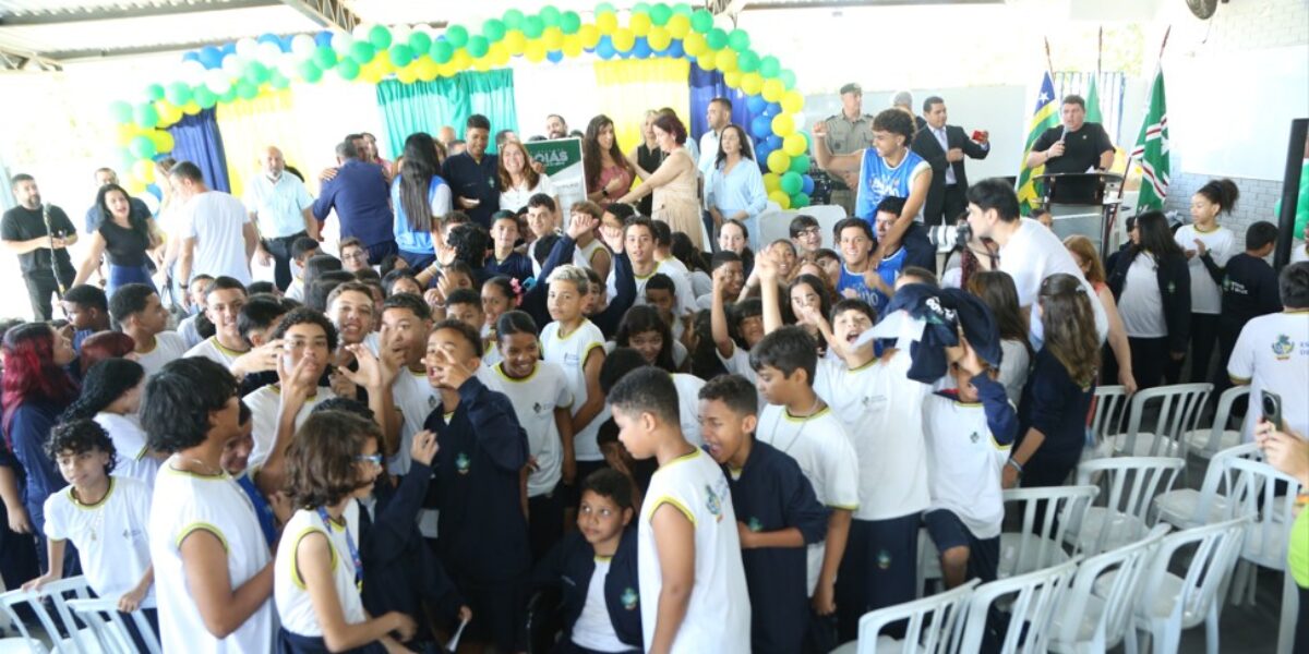 Comunidade escolar do Cepi Irmã Gabriela, em Goiânia, celebra inauguração da reforma e ampliação da unidade escolar