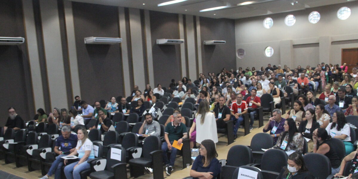 Seduc/GO realiza formação para fortalecer o alinhamento pedagógico e a aprendizagem nos Cepis