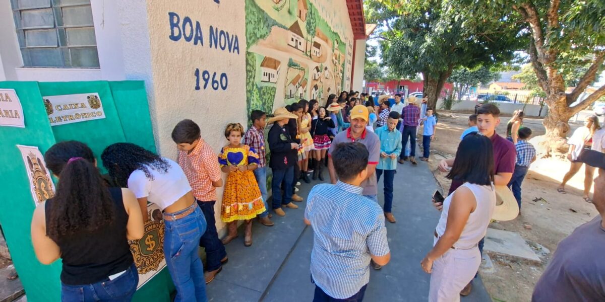 Estudantes de escola quilombola de Goiás criam moeda própria para aprenderem Educação financeira e sustentabilidade