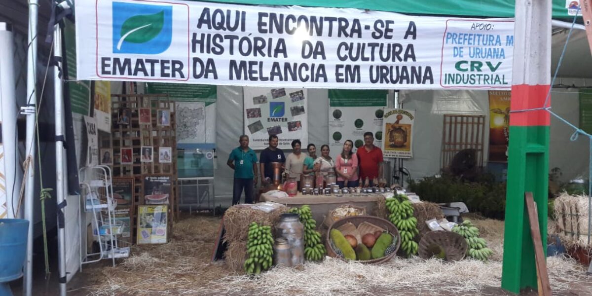 Em estande na Festa da Melancia, Emater resgata história da cultura da fruta em Uruana