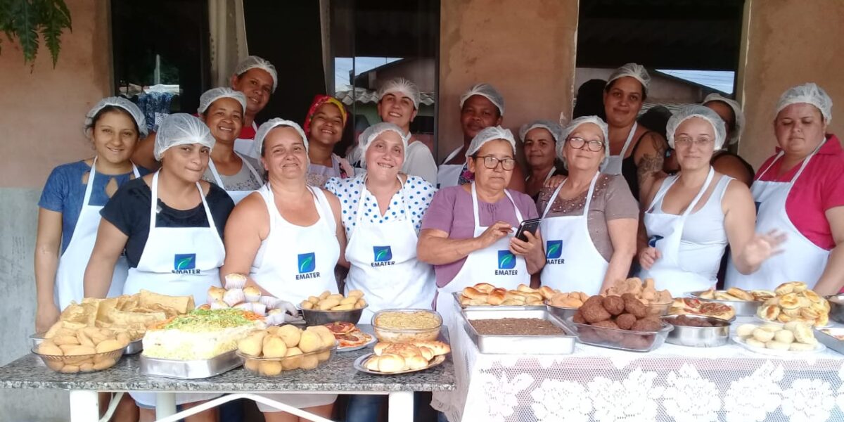 Emater promove Curso de Salgados no município de Cabeceiras-GO