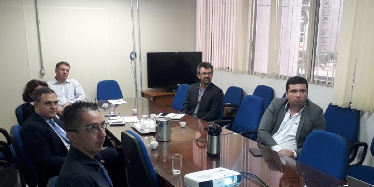 Emater-MG vem a Goiás para conhecer aplicativo criado pela Agência goiana