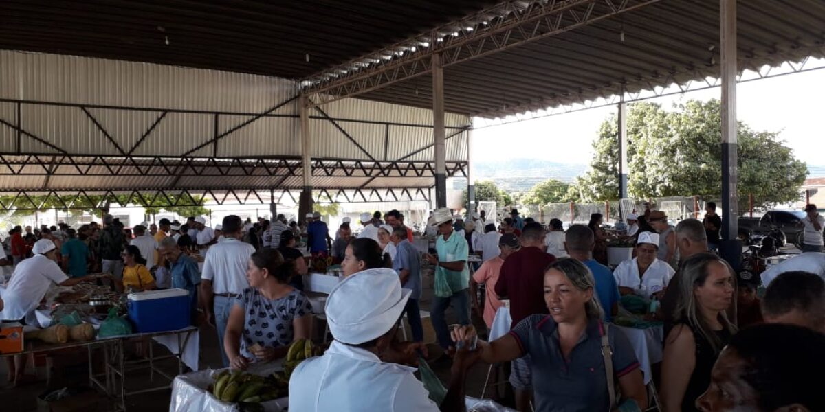 Com faturamento anual de R$ 2 mi, Feira do Produtor Rural é fonte de renda de famílias rurais de Minaçu