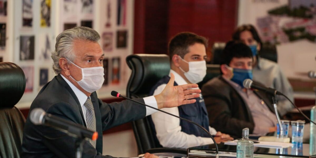 Governo mantém isolamento social e impõe protocolos rígidos para comércio e indústria em Goiás