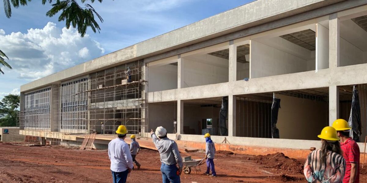 Direção da Emater vistoria obras de nova sede administrativa