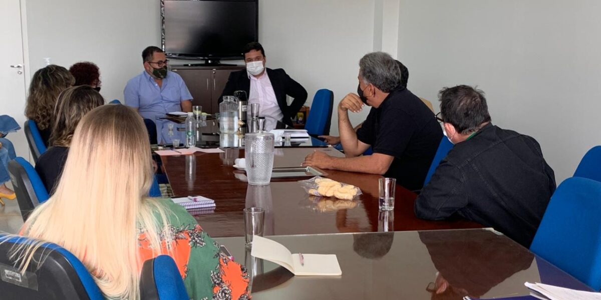 Corpo científico da Emater se reúne para traçar estratégias de trabalho pelo pequeno produtor rural goiano