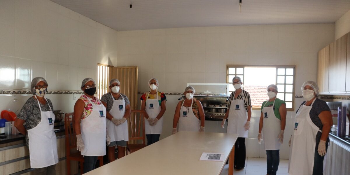 Emater e OVG realizam curso de panificação em Aurilândia